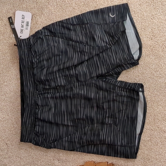 ZYIA Shorts Zyia Mens Black Level Pocket Athletic Short 7 Poshmark